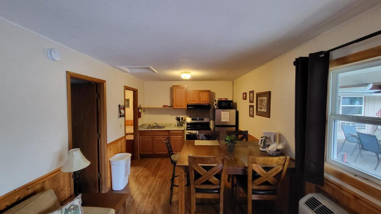 Hunter'S Friend Resort On Indian Point Luaran gambar